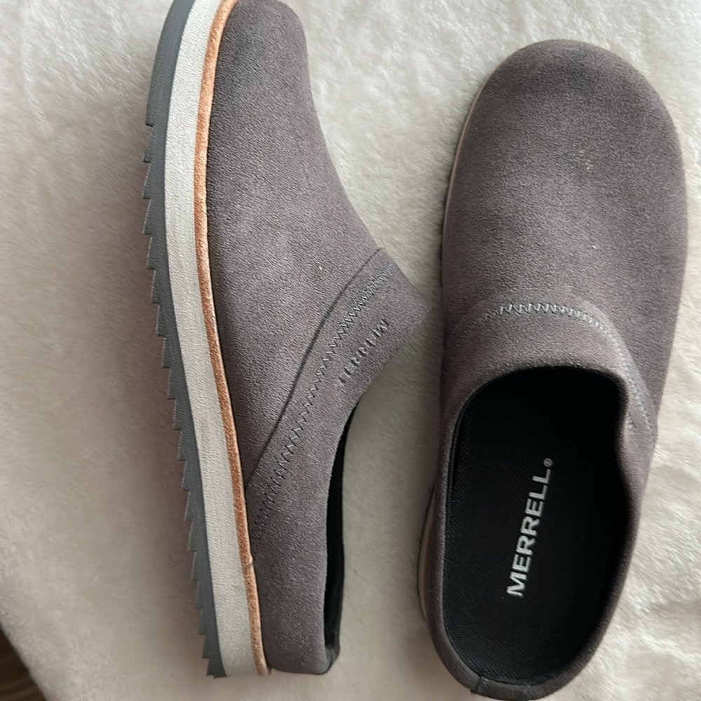 Merrell mules/clog - Picture 2 of 2